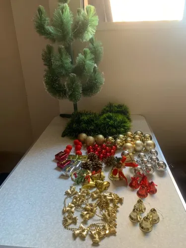 ÁRVORE DE NATAL + ENFEITES NATALINOS