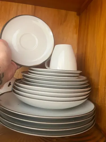 APARELHO DE JANTAR E CHÁ ? 20 PEÇAS NOVAS, NUNCA USADAS ?  