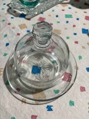 Manteigueira de cristal