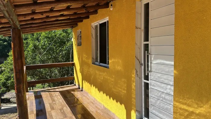 Mini chácara a venda em Agro-Brasil, Cachoeiras de Macacu, com suíte e arvóres frutíferas