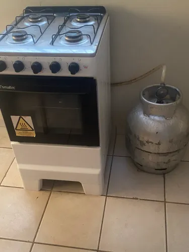 Vendo fogão de 4 bocas