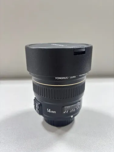 Lente 14mm 2.8 FullFrame YONGNUO Automática Ultra Wide F-mount Nikon
