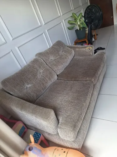 SOFÁ