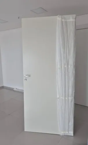 Porta em mdf completa