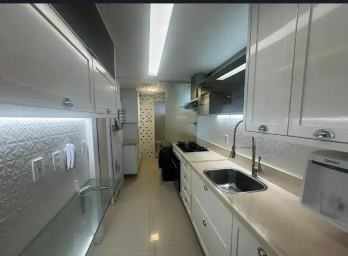 ALUGO APARTAMENTO SEMI MOBILIADO CARIBEAN RESIDENCE | PONTA DO FAROL