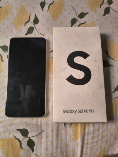 Vendo Galaxy s21 FE 5g 128GB.
