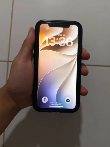 iPhone 11