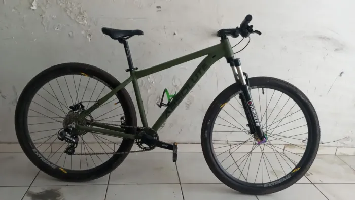 Vende-se bicicleta aro 29
