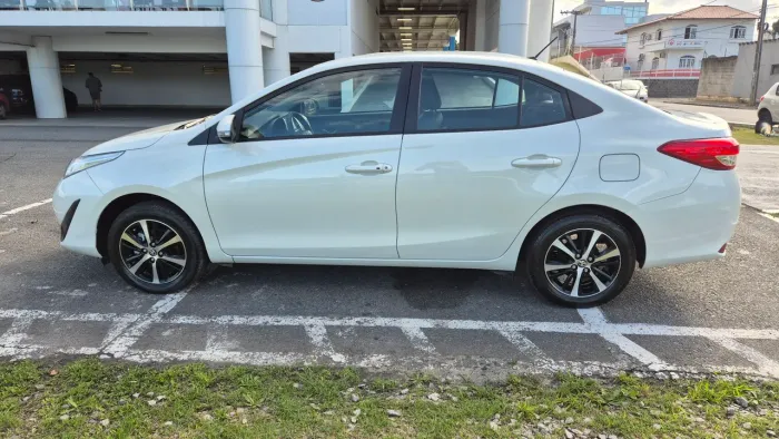 Toyota Yaris XS Sedan 1.5 Flex 16V 4P Aut. 2019
