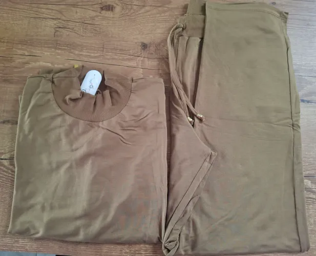 Conjunto Moletinho
