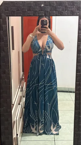 Vendo Vestido ótimo tecido