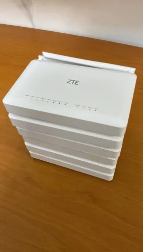 50 uni ZTE V9 branca desbloqueada