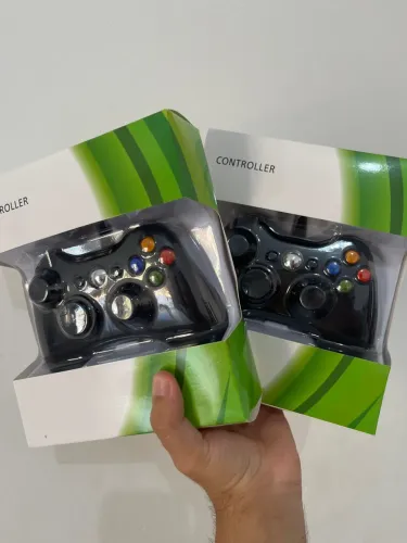 Controle com fio Xbox 360, PC e Celular - NOVO