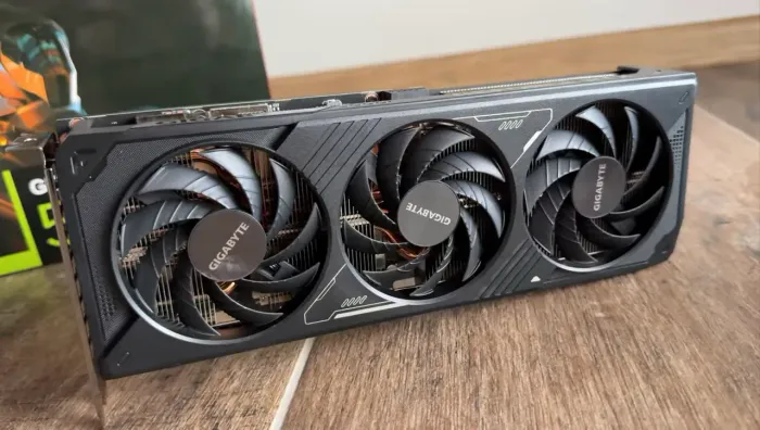 RTX 5070 OC GIGABYTE