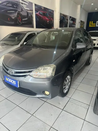 Toyota Etios X Sedan 1.5 Flex 16V 4P Mec. 2015