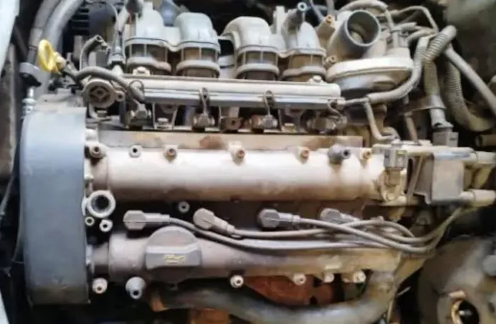 Cabeçote gol power 1.0 16v 2003 