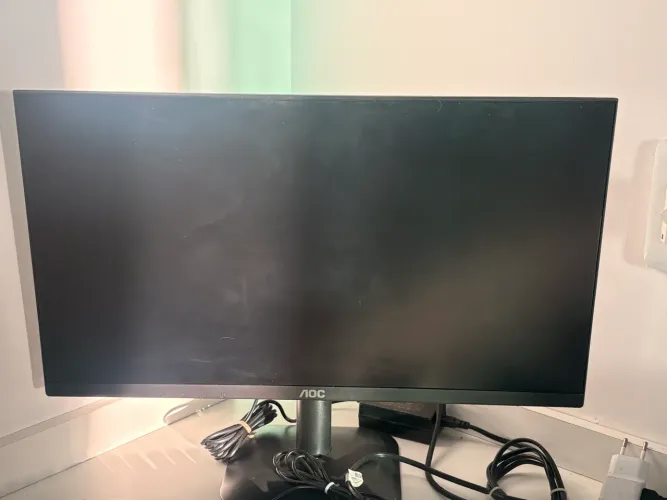 Vendo Monitor AOC 21,5
