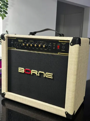 Amplificador Borne Vorax Studio 1050
