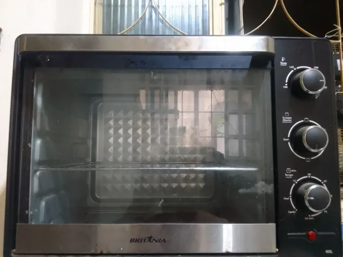 Forno elétrico Britânia 40 litros