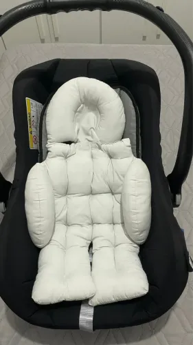 Bebê conforto + redutor