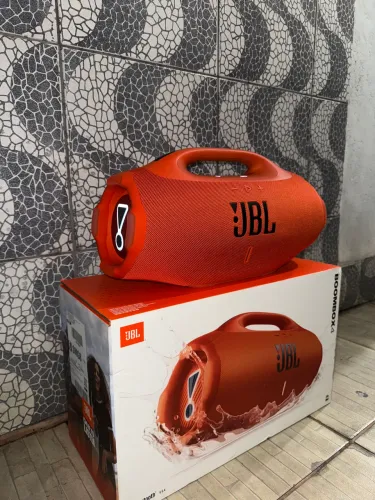 JBL Boombox 4 