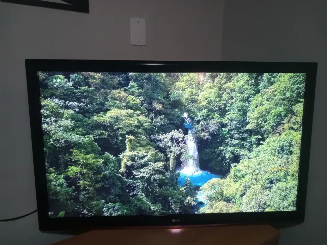 Tv LG de 47 polegadas