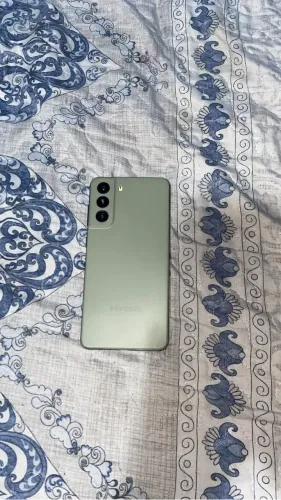 Vende-se celular