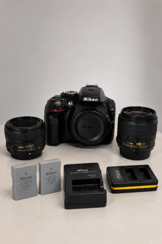 Nikon D5300 + 2 Lentes - Kit Completo