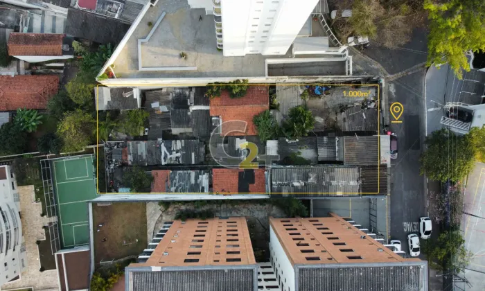 Terreno residencial com 1.000m2 para venda no Real Parque.