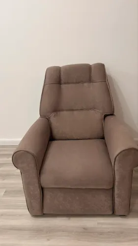 Poltrona reclinável 