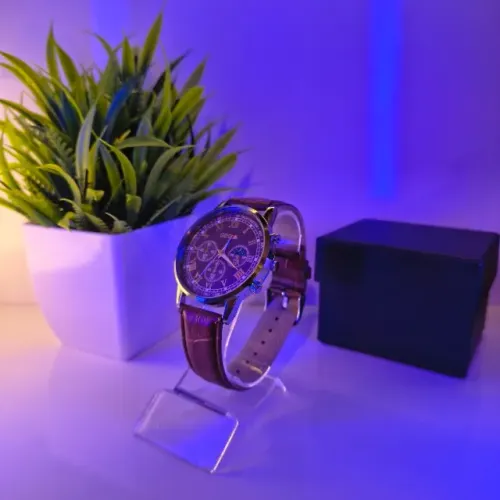 Relógio Masculino® - Couro | Novo na caixa + Pulseiras