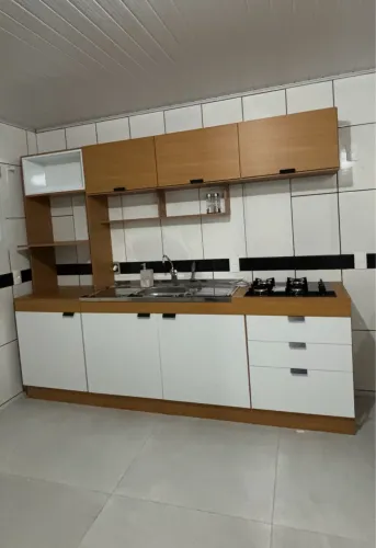 Cozinha compacta seminova completa