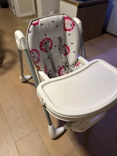 Vendo cadeira alta de alimentação de para bebê - fisher price 