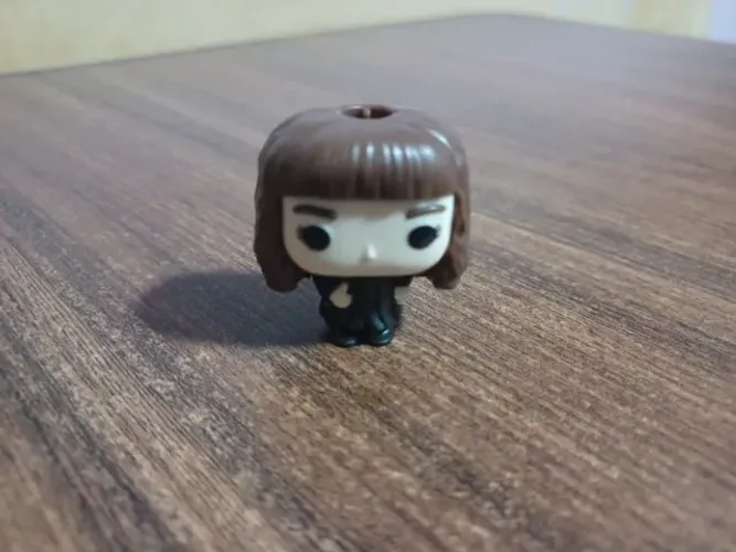 Hermione mini funko pop kinder ovo joy 