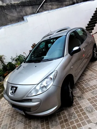 Peugeot 207 XR Sport 1.4 Flex 8V 5P 2013