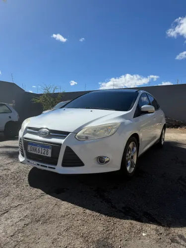 Ford Focus 1.6 S/1.6 SE Flex 16V 5P AUT 2014