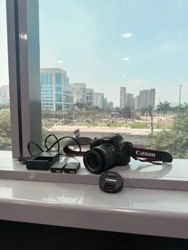 Canon EOS Rebel SL2