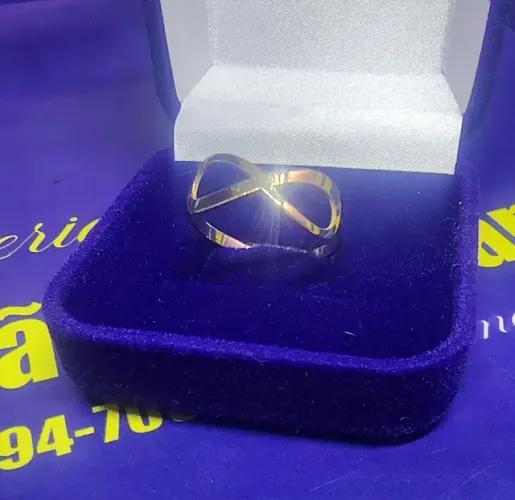 Anel Infinito Ouro 18 Kilates Peso 1.40 Gramas