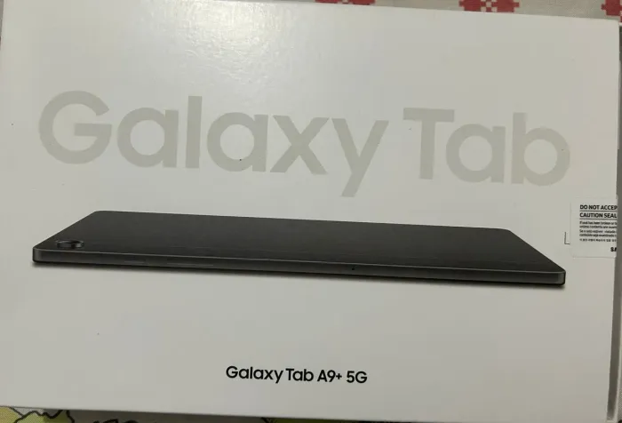 TABLET A9 sansung, 5 meses de uso, sem danos.