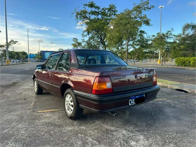 Chevrolet Monza GL 1.8 Efi/ SL/ L/ 650/barc. 2e4p (álcool) 1994