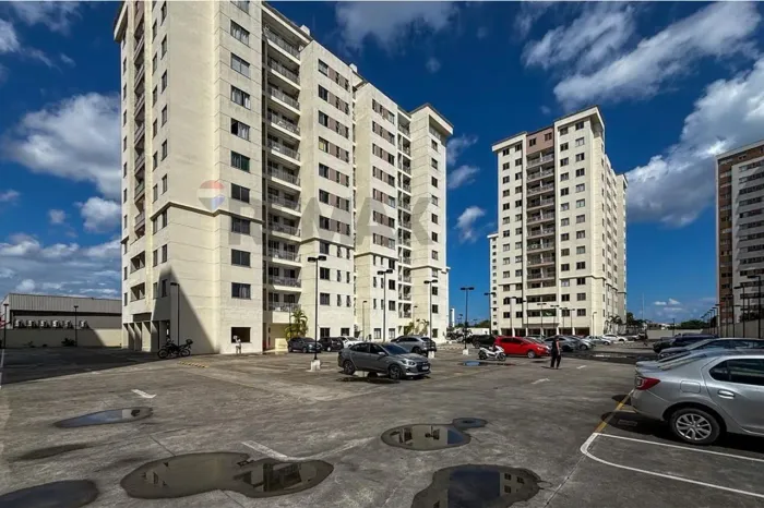 APARTAMENTO SEMIMOBILIADO PARA LOCAÇÃO | WEEKEND CLUB. - PONTA NEGRA MANAUS