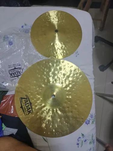 Pratos crash 13" splash de 9" em latão reformados