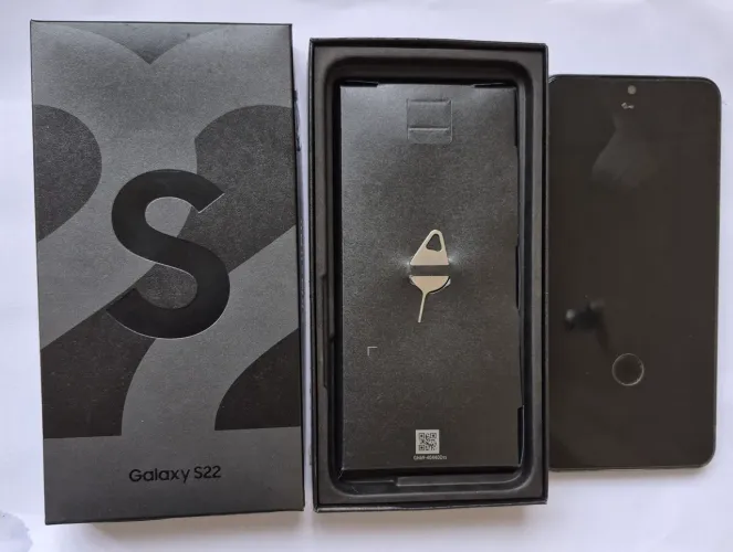 Samsung Galaxy S22 + Capa anti-impacto - tela com mancha lateral