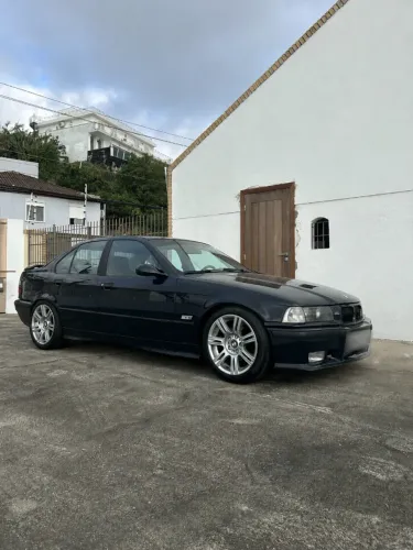 BMW 328I /IA (modelo Antigo) 1996