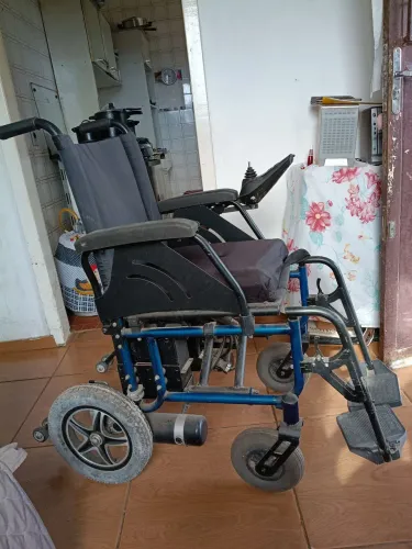 Cadeira de rodas motorizada Mobile por mil reais!!!