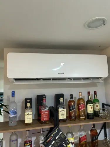 Vendo Ar Condicionado Agratto 30.000 BTUs 10 meses de uso 