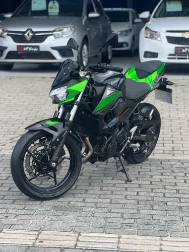 Z400 2022