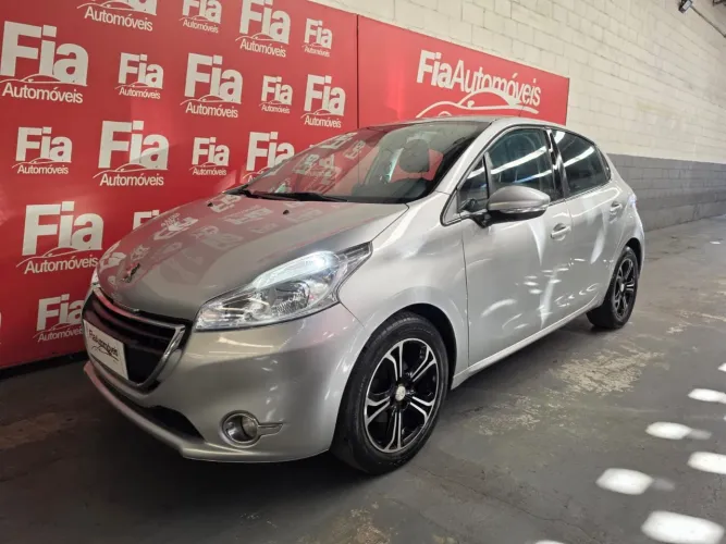 Peugeot 208 Griffe 1.6 Flex 16V 5P Mec. 2014
