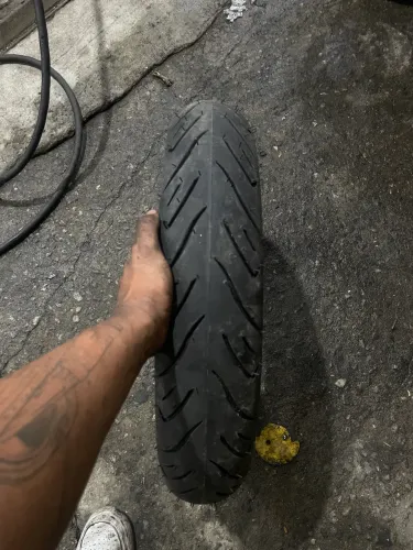 Pneu 110-70/17