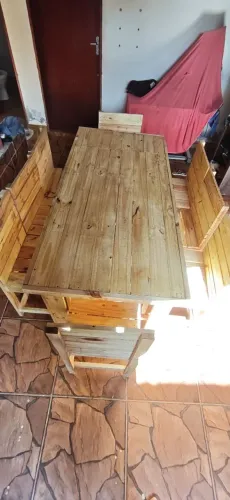 Vende-se mesa top top nova de 8 lugares 